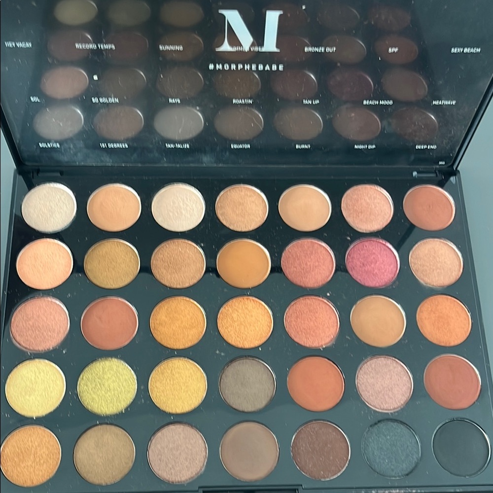 35G Morphe Eyeshadow Palette - Warm Tones